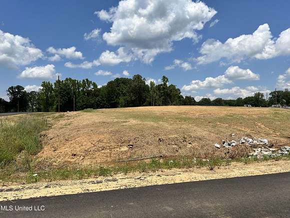 2.2 Acres of Land for Sale in Lake Cormorant, Mississippi