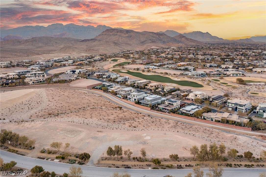 1.2 Acres of Residential Land for Sale in Las Vegas, Nevada