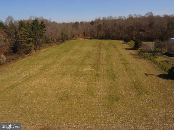 21.1 Acres of Agricultural Land for Sale in Denton, Maryland