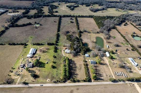 25 Acres of Agricultural Land for Sale in Sumner, Texas