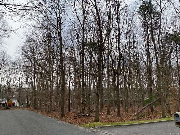 0.34 Acres of Residential Land for Sale in Miller Place, New York