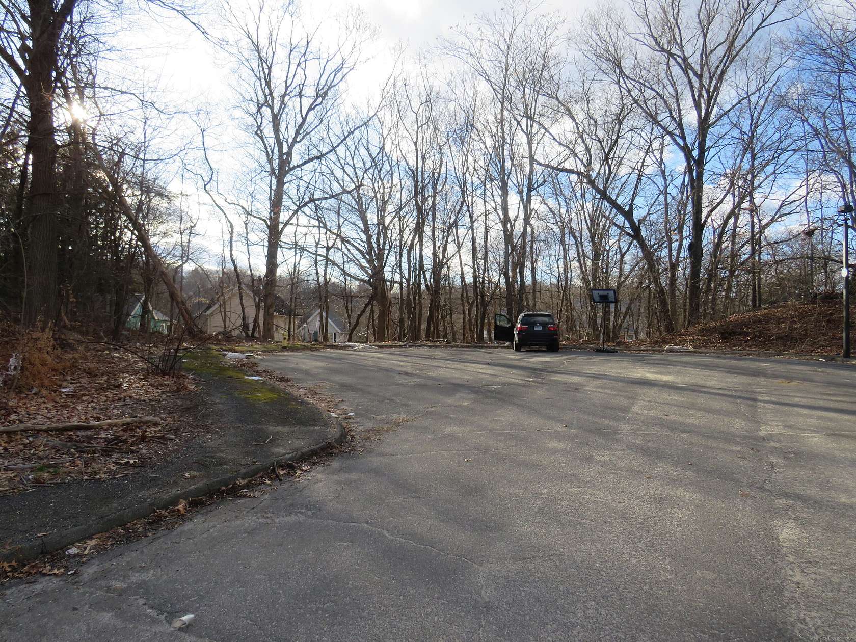 0.51 Acres of Residential Land for Sale in Waterbury, Connecticut