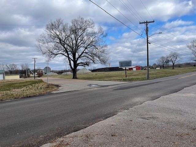 6.2 Acres of Mixed-Use Land for Sale in Paris, Tennessee
