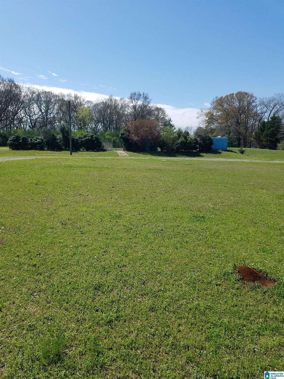 0.97 Acres of Commercial Land for Sale in Montevallo, Alabama
