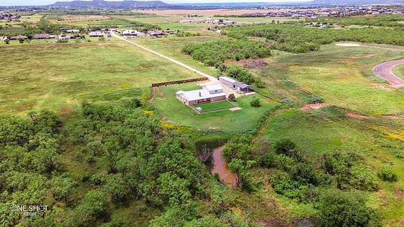 5 Acres of Residential Land with Home for Sale in Abilene, Texas