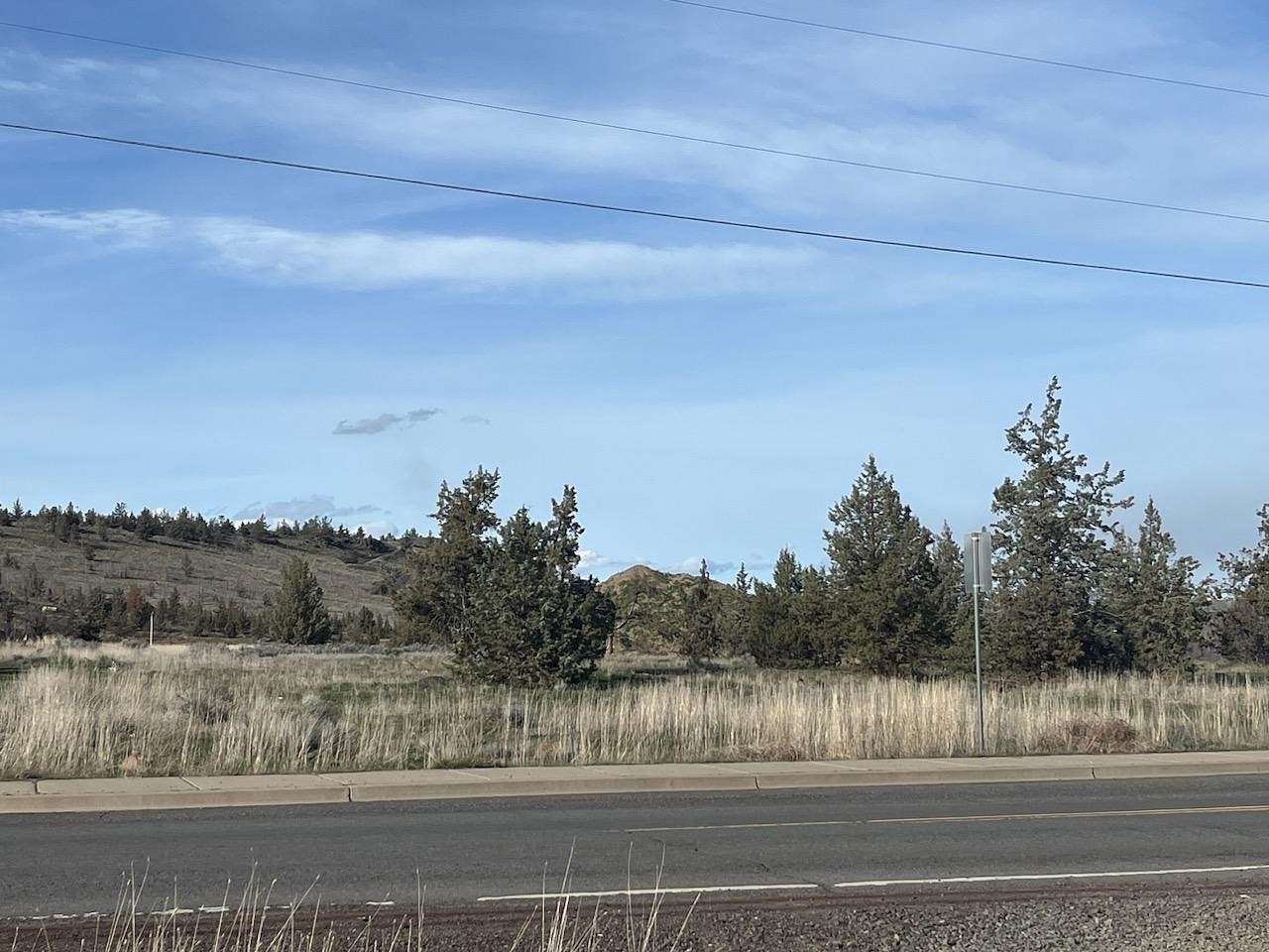 3.1 Acres of Commercial Land for Sale in Madras, Oregon