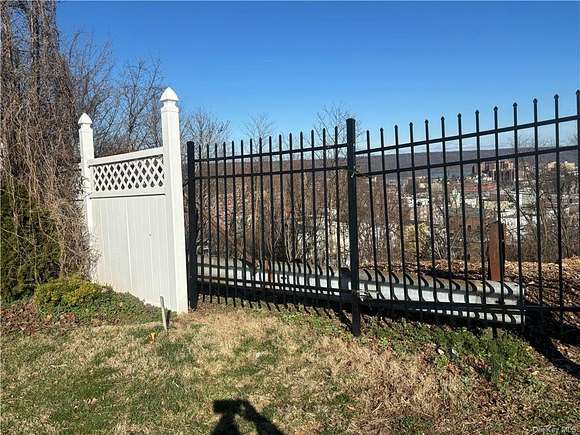 1.1 Acres of Residential Land for Sale in Yonkers, New York