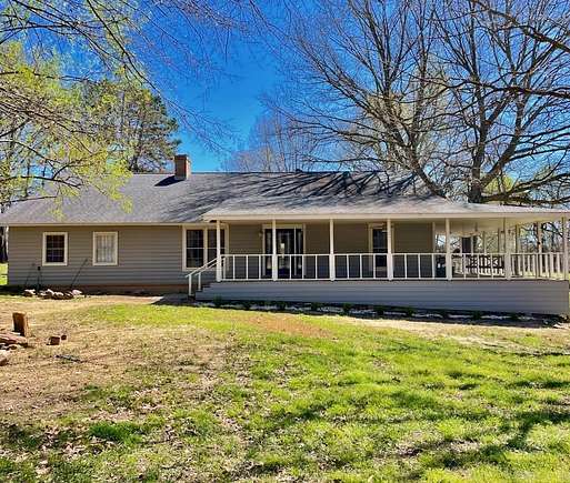 17 Acres of Land with Home for Sale in Arkadelphia, Arkansas