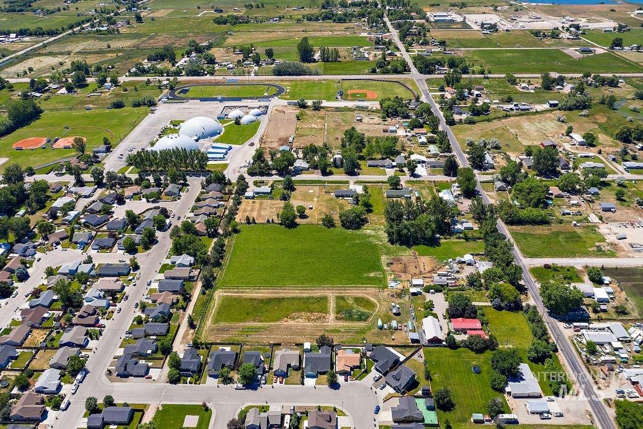 5.12 Acres of Residential Land for Sale in Emmett, Idaho