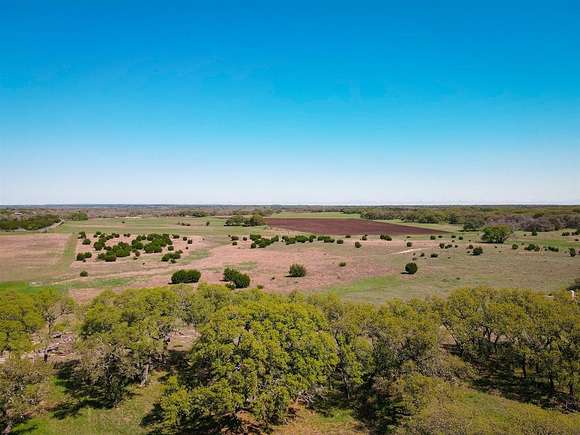 20 Acres of Land for Sale in Lampasas, Texas