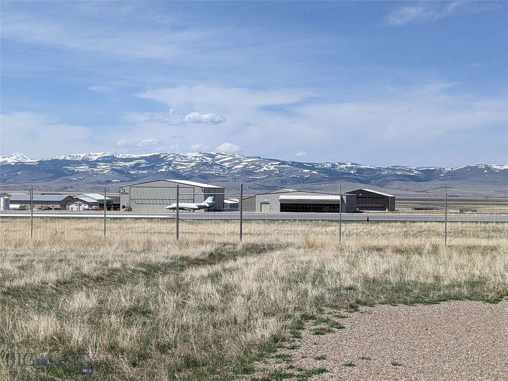 6 Acres of Improved Commercial Land for Sale in Ennis, Montana
