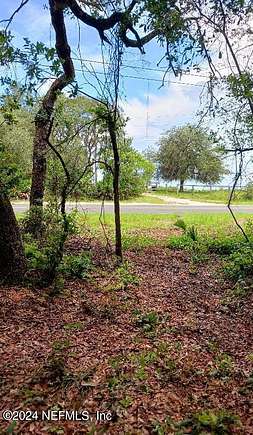 0.77 Acres of Land for Sale in Keystone Heights, Florida