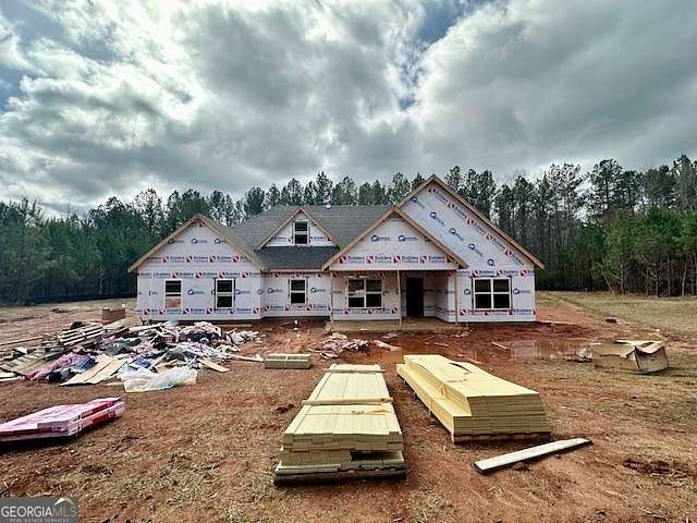 16.8 Acres of Land with Home for Sale in LaGrange, Georgia