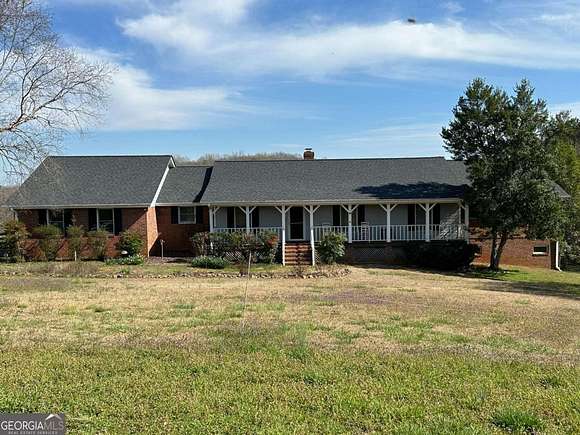 5.5 Acres of Land with Home for Sale in Statham, Georgia