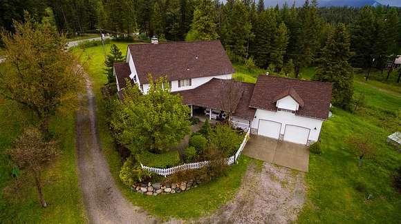 187 Acres of Agricultural Land with Home for Sale in Chewelah, Washington
