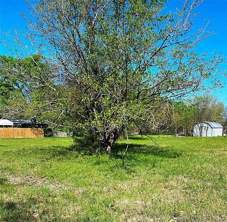 0.42 Acres of Land for Sale in West Tawakoni, Texas