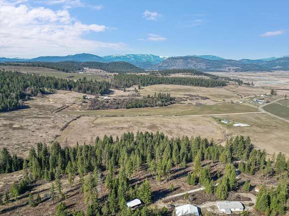 10.6 Acres of Recreational Land for Sale in Chewelah, Washington