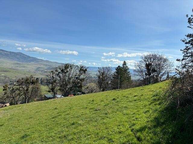 1.1 Acres of Residential Land for Sale in Ashland, Oregon