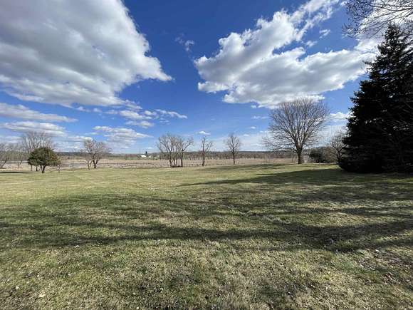 1.4 Acres of Residential Land for Sale in Markesan, Wisconsin