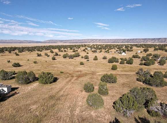 2.8 Acres of Residential Land for Sale in Seligman, Arizona
