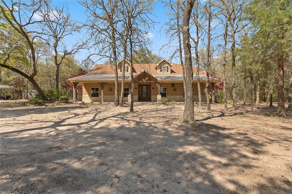 24 Acres of Land with Home for Sale in Canton, Texas