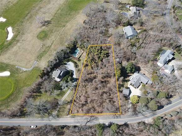 1 Acre of Residential Land for Sale in Shelter Island Heights, New York