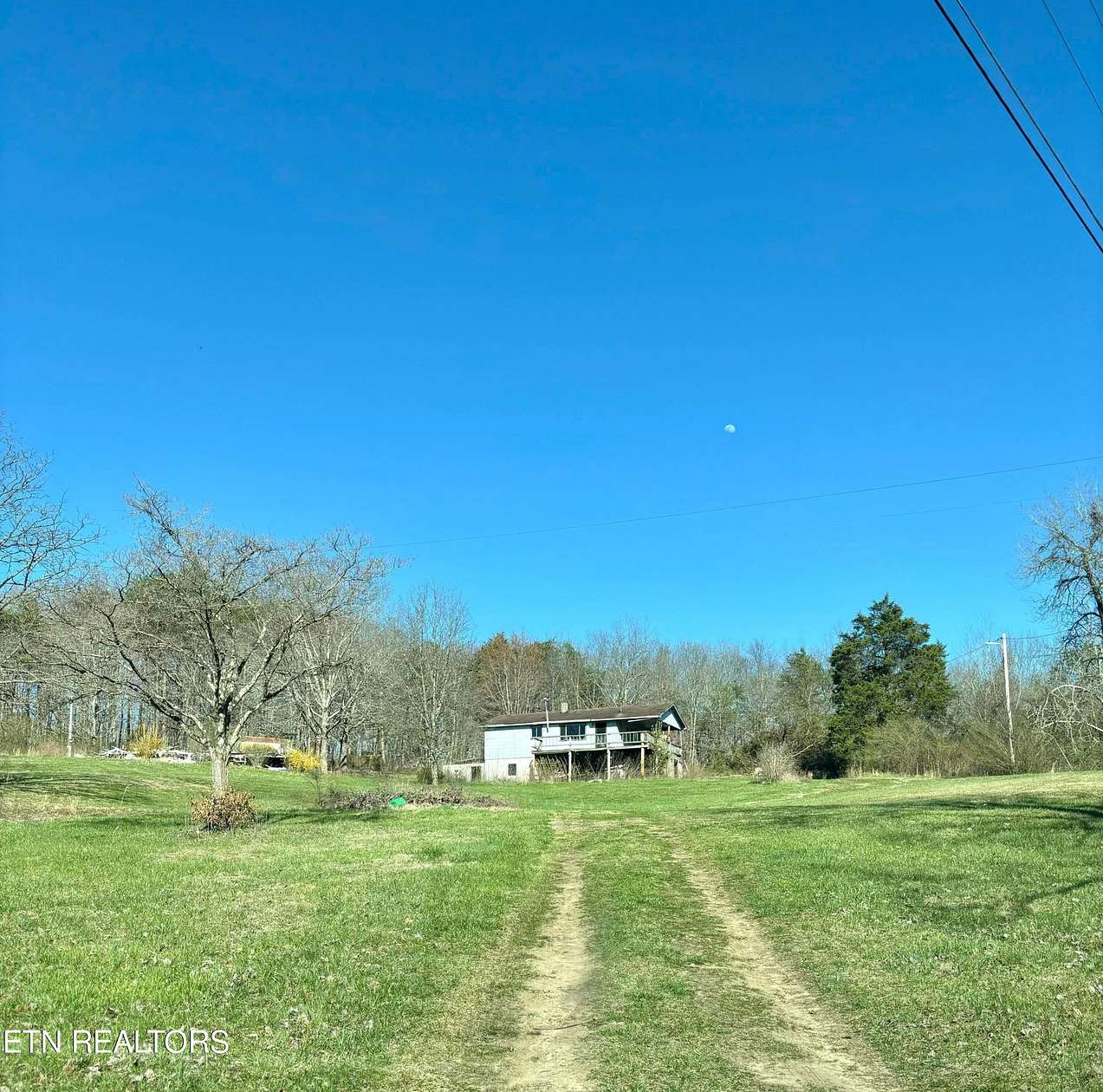 5 Acres of Residential Land for Sale in Jamestown, Tennessee