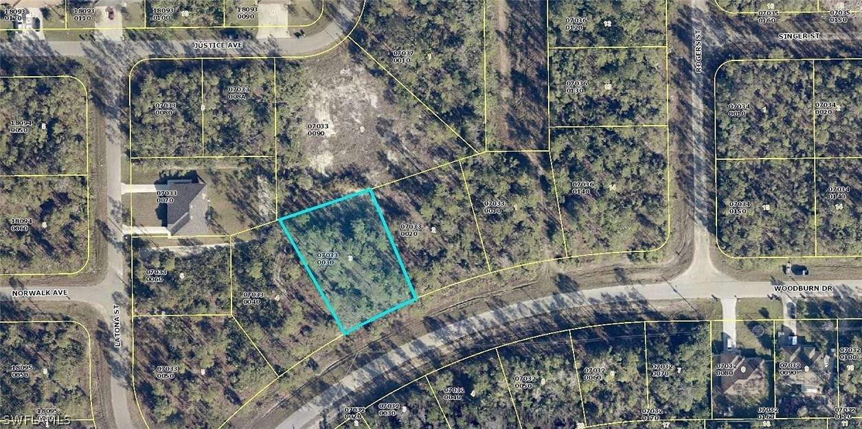 0.4 Acres of Residential Land for Sale in Lehigh Acres, Florida