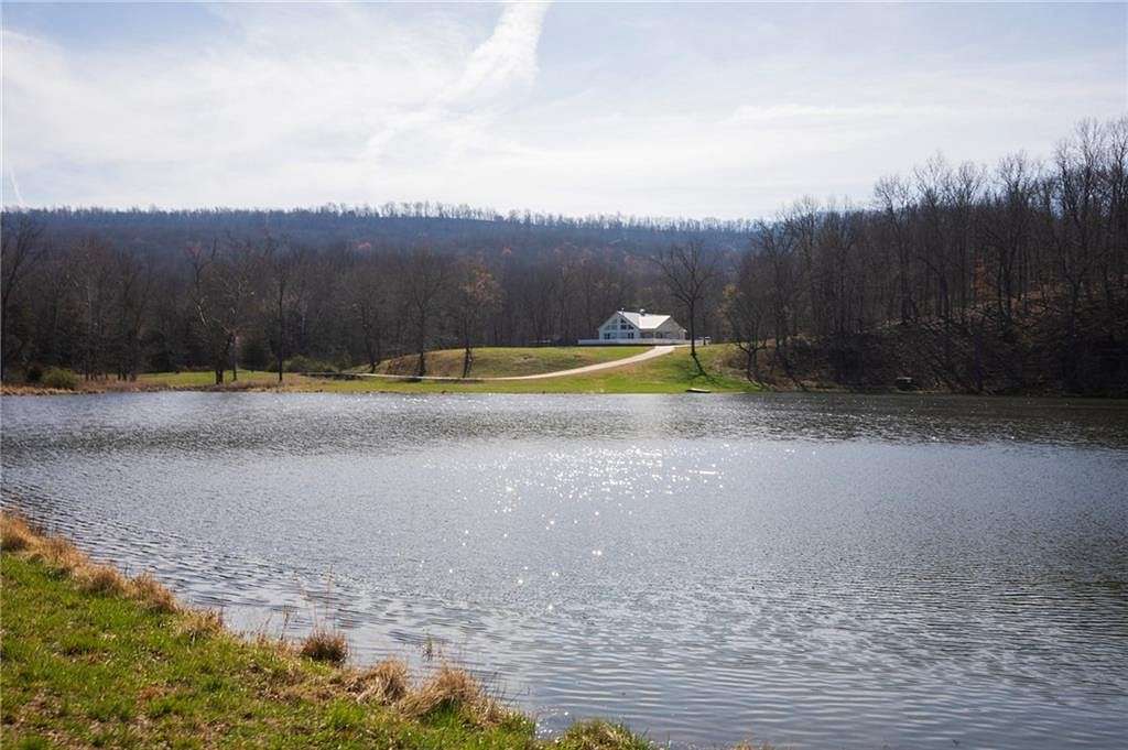 375 Acres of Land for Sale in Fayetteville, Arkansas