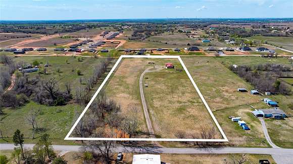7.9 Acres of Residential Land with Home for Sale in Tuttle, Oklahoma