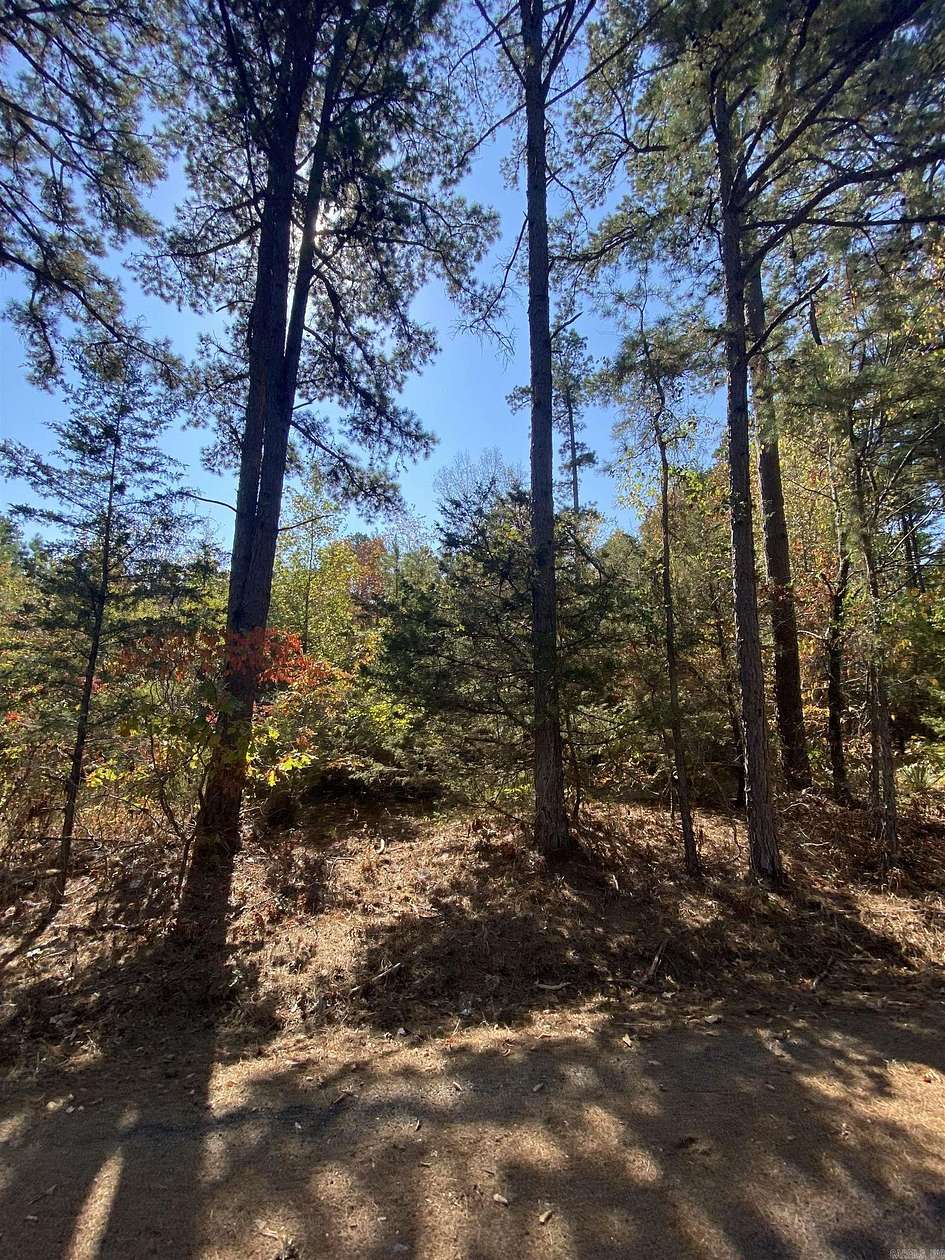 0.93 Acres of Residential Land for Sale in Greers Ferry, Arkansas