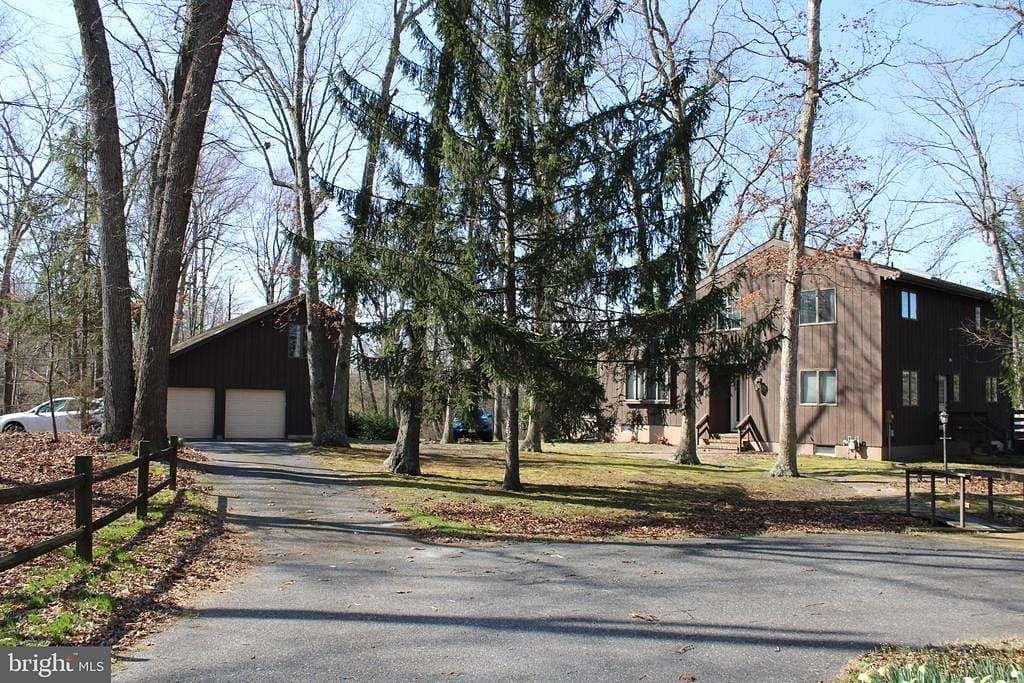 2.1 Acres of Residential Land with Home for Sale in Vineland, New Jersey