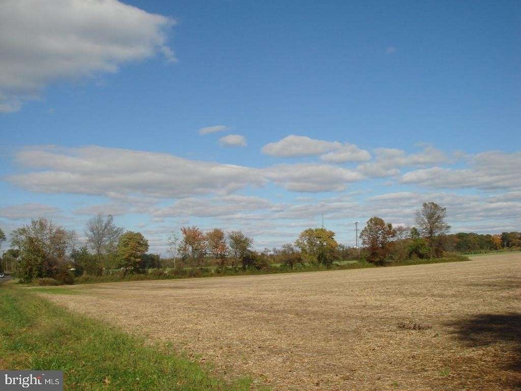 33.4 Acres of Commercial Land for Sale in Chesterfield, New Jersey