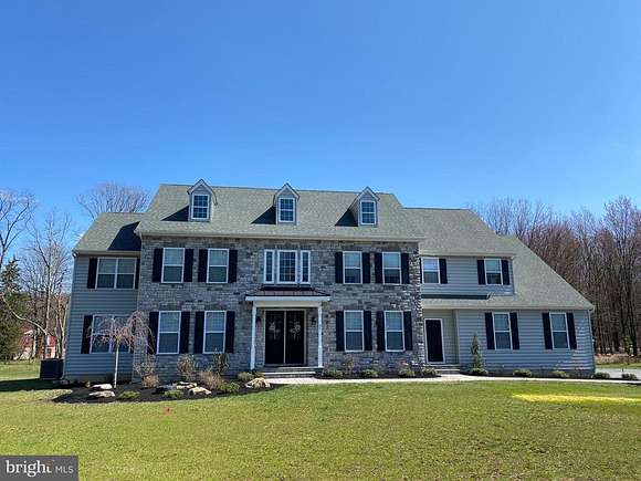 4.8 Acres of Residential Land with Home for Sale in Newtown Square, Pennsylvania