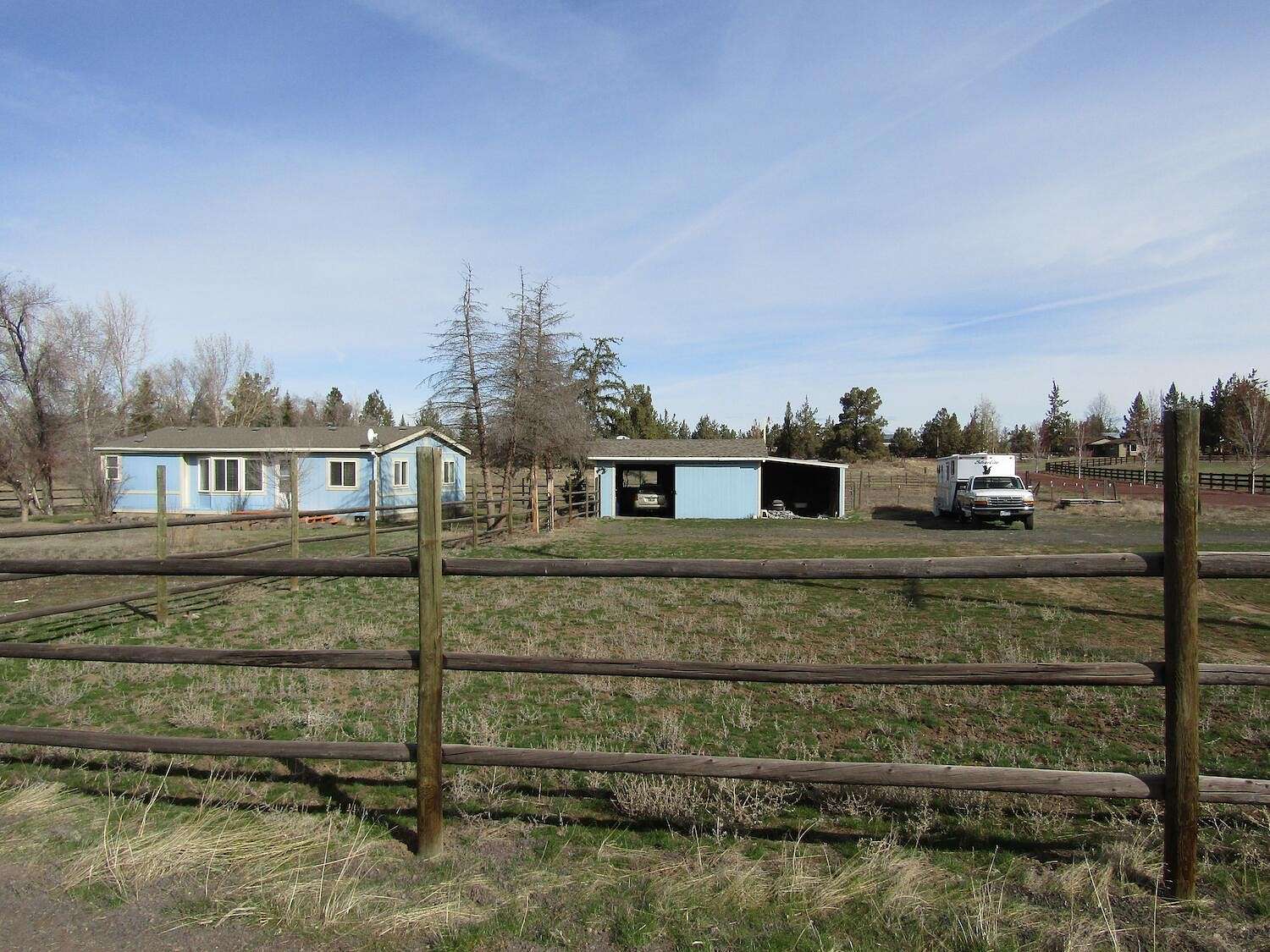 4.5 Acres of Residential Land with Home for Sale in Redmond, Oregon