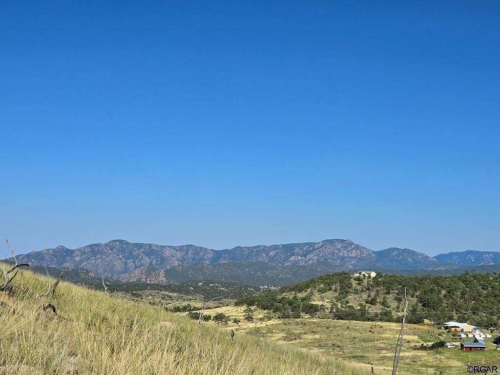 27 Acres of Land for Sale in Cotopaxi, Colorado