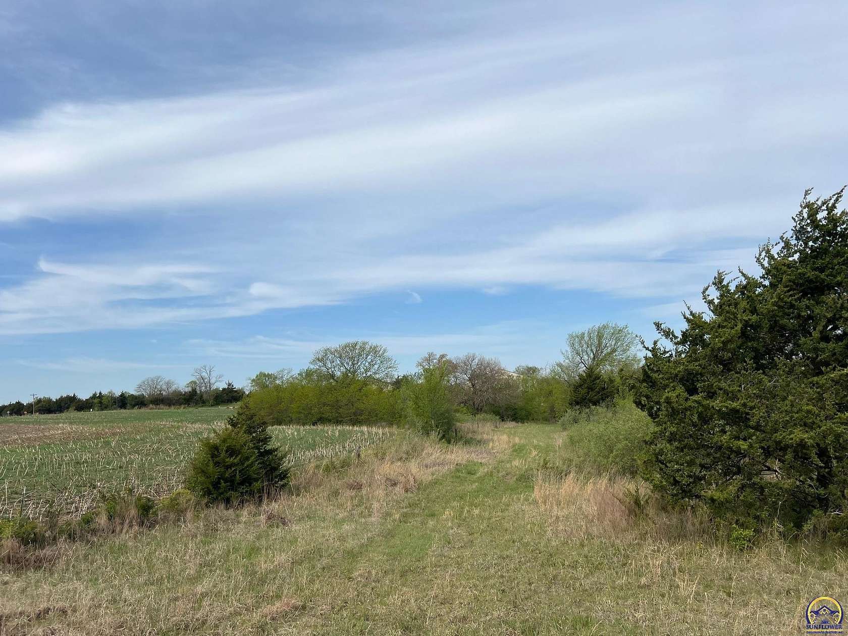 5 Acres of Residential Land for Sale in Ozawkie, Kansas