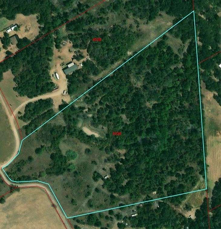 26.9 Acres of Land for Sale in Axtell, Texas