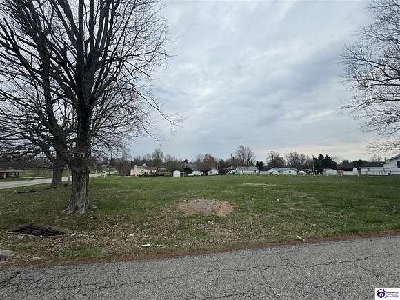 0.93 Acres of Mixed-Use Land for Sale in Elizabethtown, Kentucky