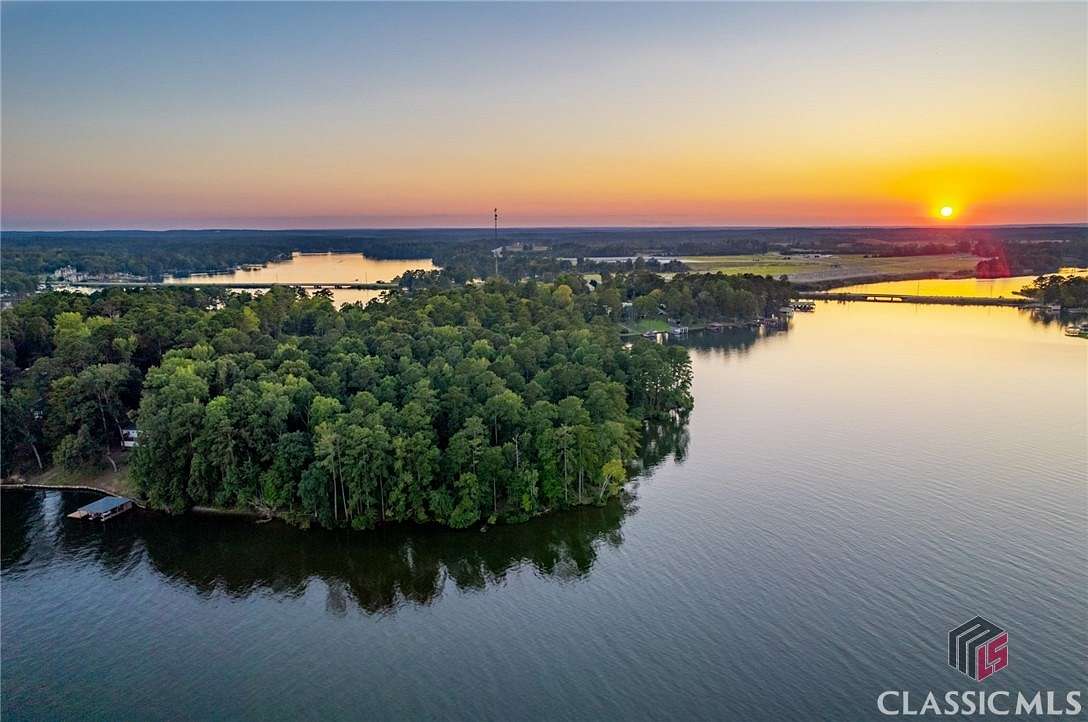 0.88 Acres of Residential Land for Sale in Milledgeville, Georgia