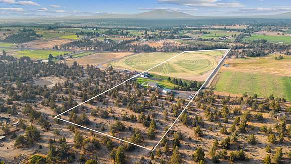 22.5 Acres of Land with Home for Sale in Bend, Oregon