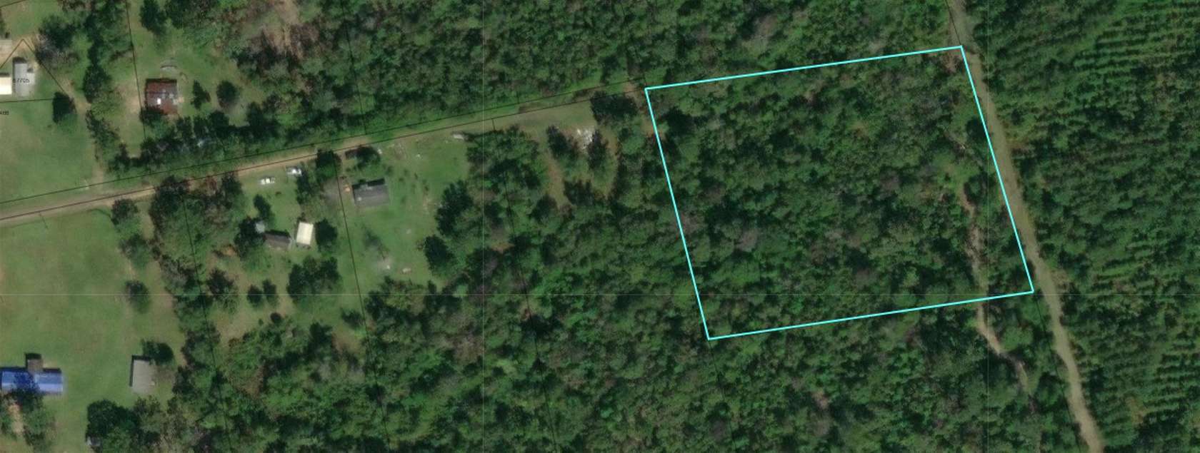 3.2 Acres of Residential Land for Sale in Bon Wier, Texas