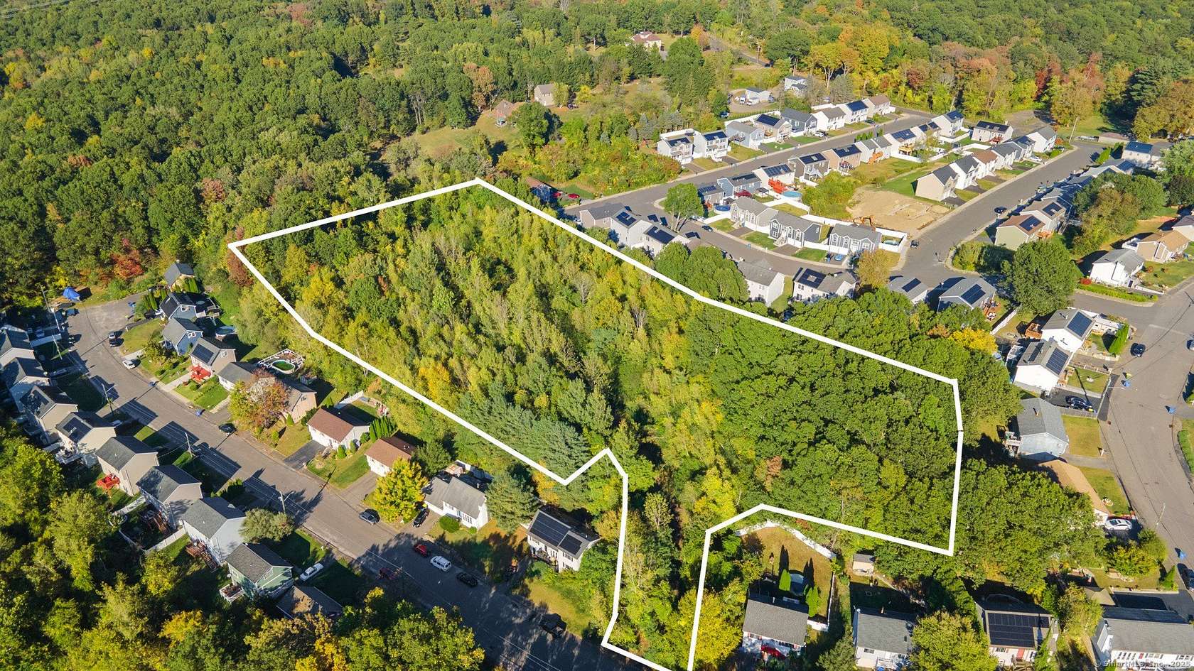 4.16 Acres of Residential Land for Sale in Waterbury, Connecticut