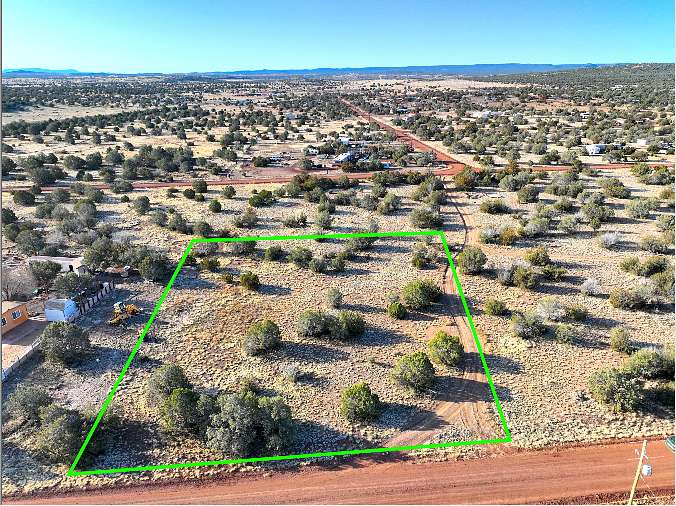 1 Acre of Residential Land for Sale in Williams, Arizona