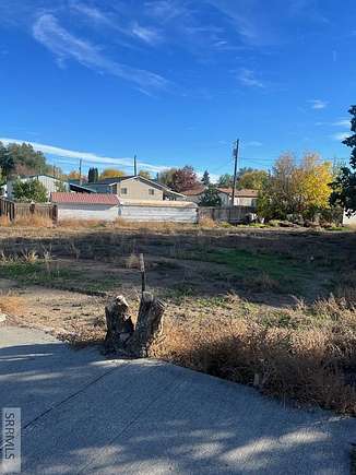 0.946 Acres of Commercial Land for Sale in Idaho Falls, Idaho