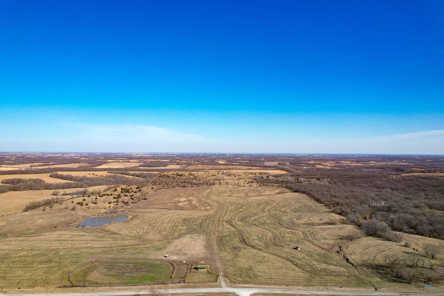 432 Acres of Recreational Land & Farm for Sale in Albany, Missouri