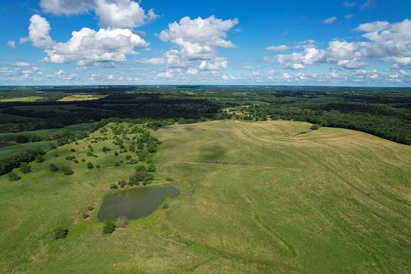 432 Acres of Recreational Land & Farm for Sale in Albany, Missouri