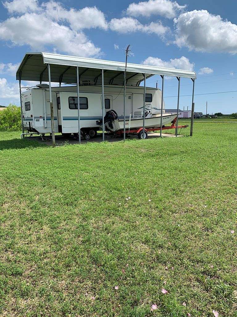 0.2 Acres of Mixed-Use Land for Sale in Palacios, Texas