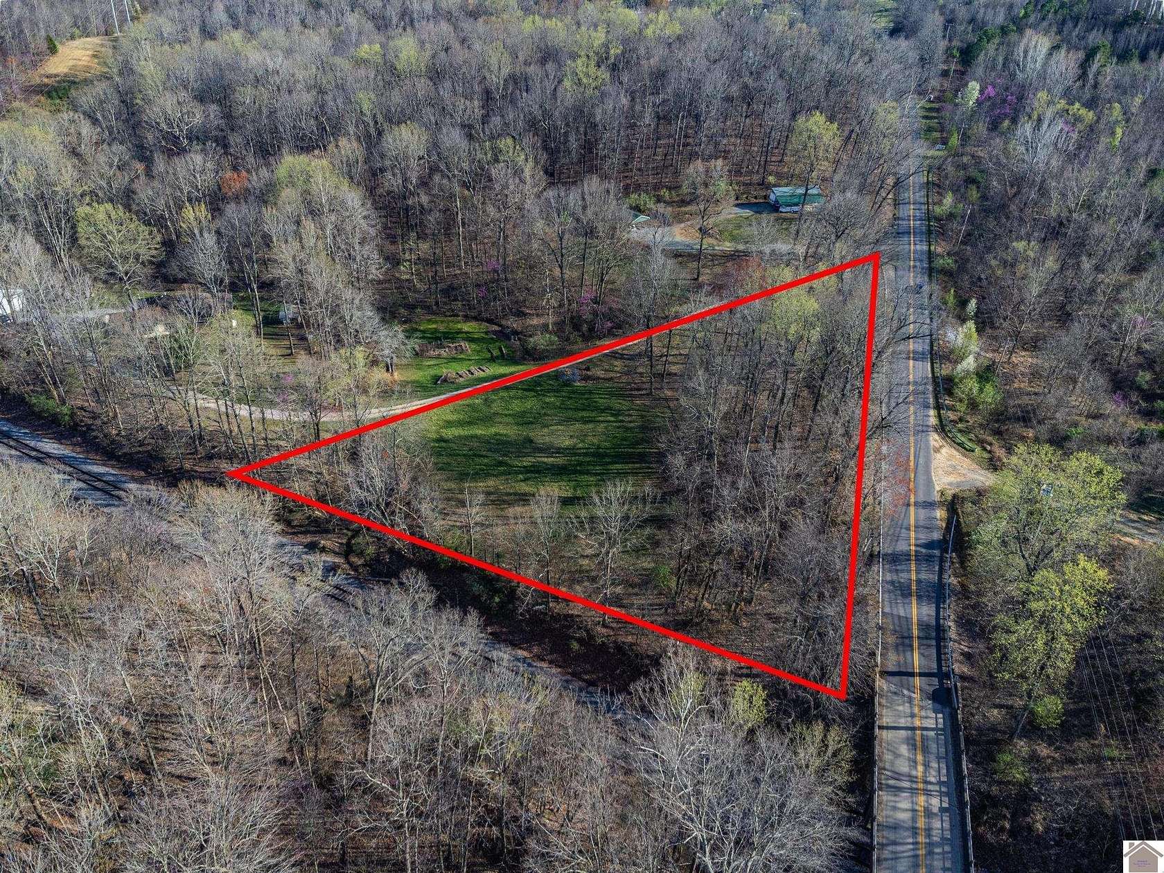 1.24 Acres of Residential Land for Sale in Grand Rivers, Kentucky