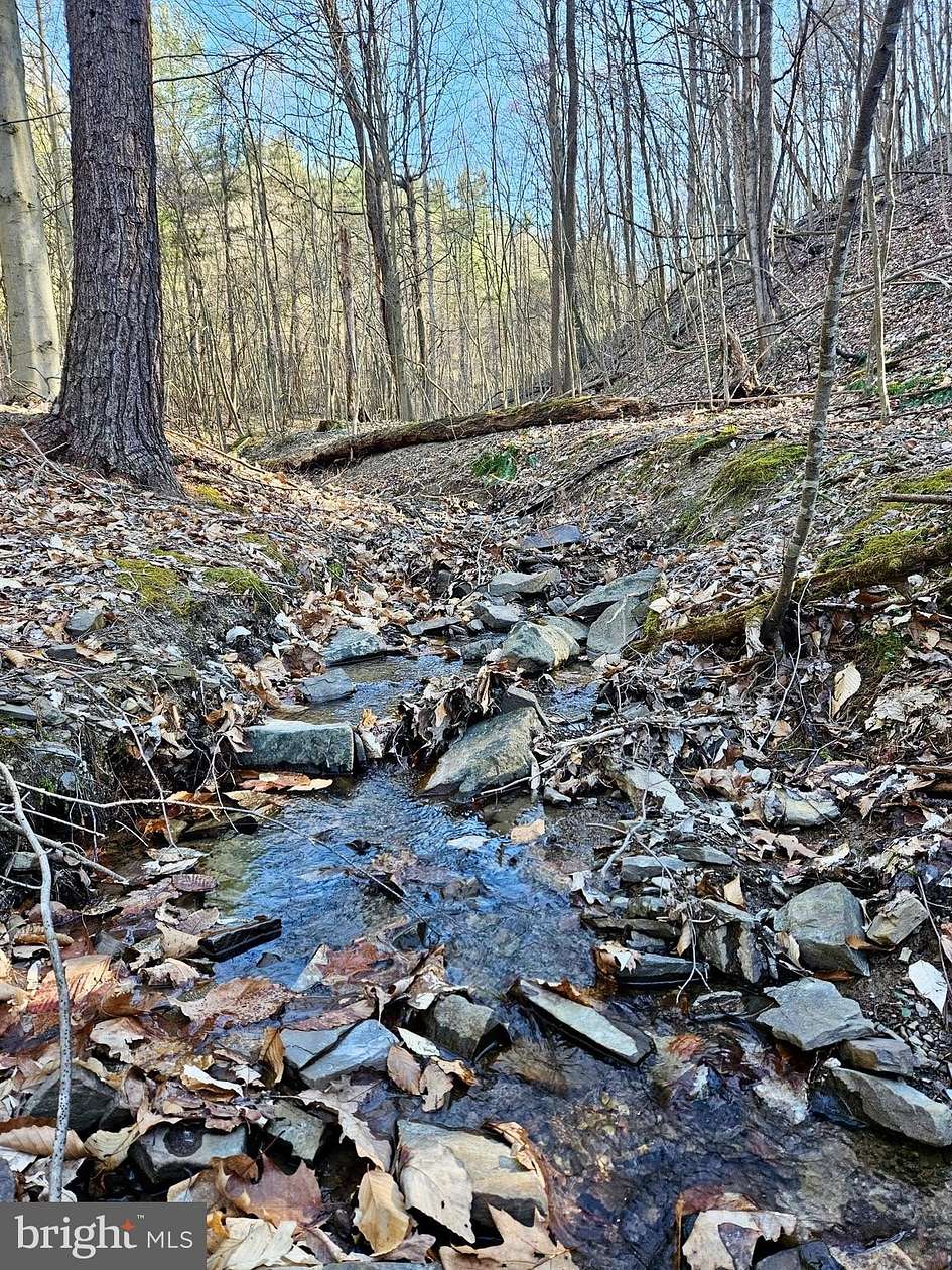 28.8 Acres of Recreational Land for Sale in Huntingdon, Pennsylvania